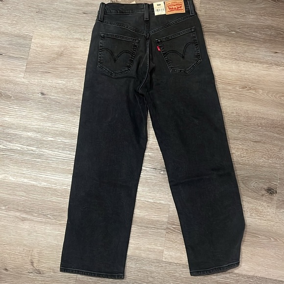 LEVI’S RIBCAGE STRAIGHT ANKLE JEAN - Picture 8 of 8